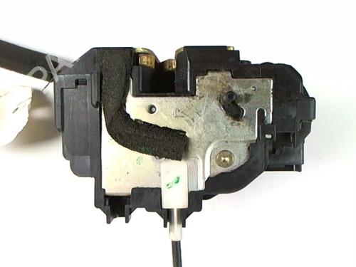 Used Rear right lock NISSAN MICRA III (K12) 1.5 dCi (65 hp) 20444860