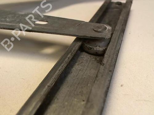 Used Front right window mechanism Front right window mechanism ROVER 200 II Hatchback (RF) 214 Si (103 hp) 20474457 20474457