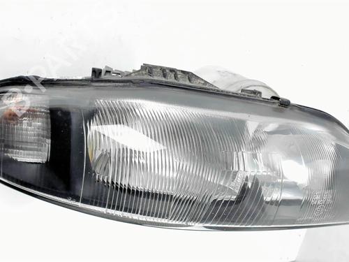 Used Right headlight Right headlight FIAT BRAVA (182_) 1.4 12 V (182.BA) (80 hp) 20461165 20461165