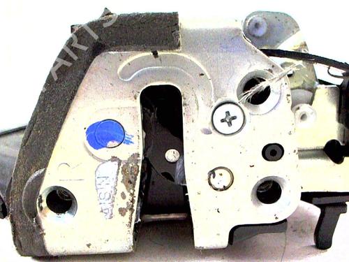 Rear right lock TOYOTA COROLLA (_E12_) 2.0 D-4D (CDE120R, CDE120L_) | BP20399412C99 