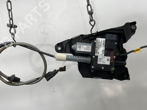 Used Electric handbrake PEUGEOT 3008 I MPV (0U_) 1.6 HDi (109 hp) 28683554