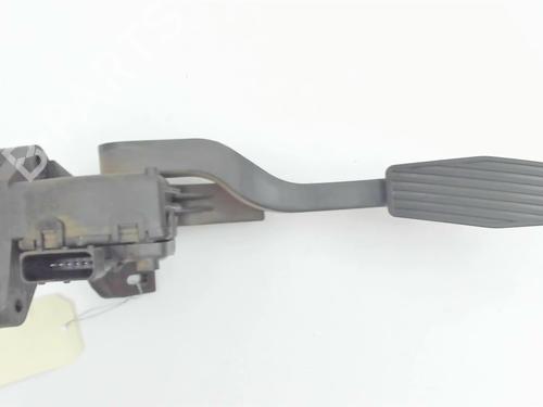 Used Electronic module Electronic module OPEL MERIVA A MPV (X03) 1.4 16V Twinport (E75) (90 hp) 21237121 21237121