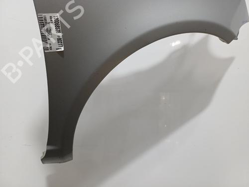 Used Right front fenders Right front fenders 38024108 38024108
