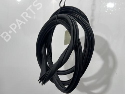 Rubber door seal PEUGEOT 208 I (CA_, CC_) 1.2 VTI 82 | BP30137022C142