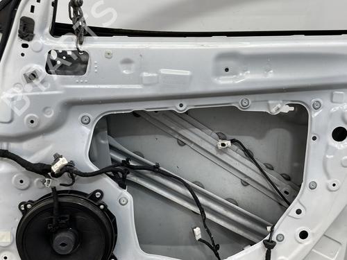 Used Right front door Right front door MAZDA CX-5 (KE, GH) 2.2 D AWD (KE2AW) (150 hp) 33870628 33870628