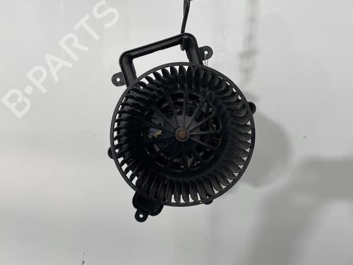 Używane Silniczek dmuchawy nagrzewnicy PEUGEOT 5008 (0U_, 0E_) 1.6 HDi (110 hp) 32330372