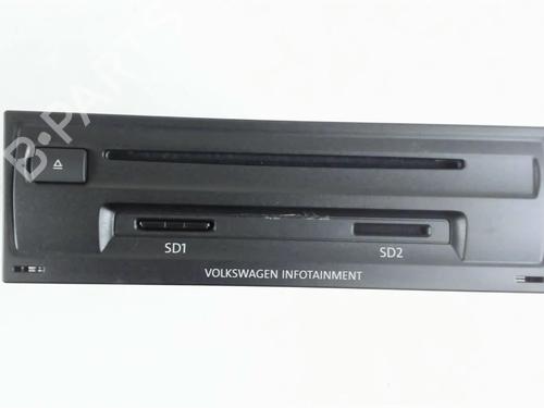 Used Radio VW POLO V (6R1, 6C1) 1.0 (75 hp) 32396789