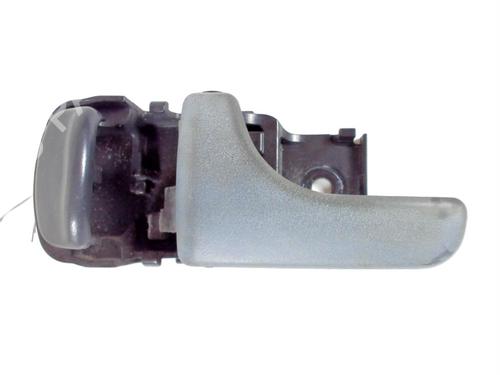 Venstre foran invendig håndtak NISSAN PRIMERA Hatchback (P10) 1.6 (97 hp) 21235810