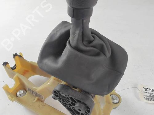 Gear lever VOLVO C30 (533) 2.0 D | BP20446428M90 