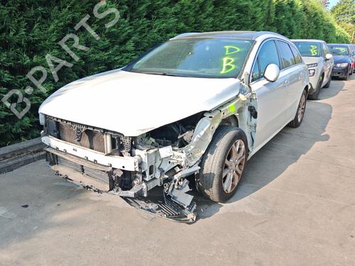 Brugte PEUGEOT 508 SW I (8E_) 2.0 BlueHDi 150 4946048