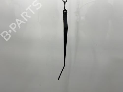 Used Front windshield wiper arm NISSAN MICRA IV (K13K, K13KK) 1.2 (80 hp) 23232667