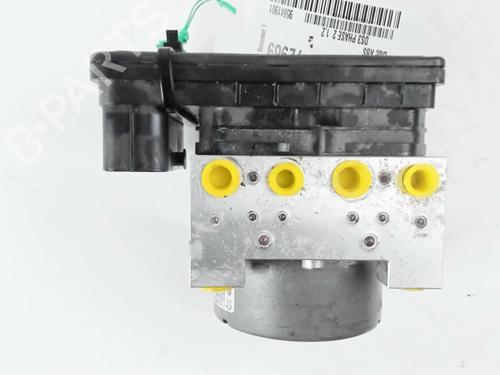 Used ABS pump ABS pump DS DS 3 (SA_) 1.2 VTi 82 (SAHMZ6) (82 hp) 21208746 21208746