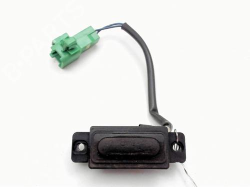 Used Tailgate handle OPEL AGILA B (H08) 1.2 (F68) (86 hp) 28811208