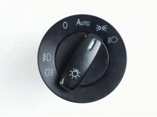 Used Headlight switch VW GOLF VI (5K1) 1.4 TSI (122 hp) 23778477
