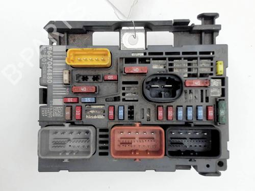 fuse-box-citroen-c4-picasso-i-mpv-ud_-2006-2007-2008-2009-2010-2011-2012-2013-2014-2015-32396792 main image