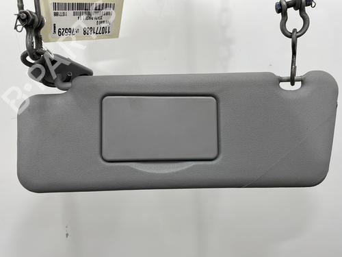 Used Left sun visor Left sun visor CITROËN XSARA (N1) 1.4 i (75 hp) 28303163 28303163