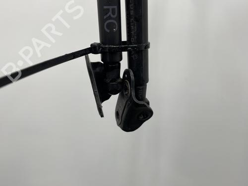 Tailgate lift support TOYOTA YARIS (_P13_) 1.5 Hybrid (NHP130_, NHP130) | BP25210067C138 