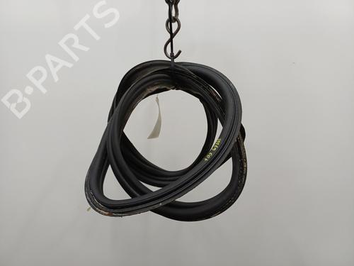 Used Rubber door seal MERCEDES-BENZ C-CLASS (W204) C 180 CDI (204.000) (120 hp) 22103842
