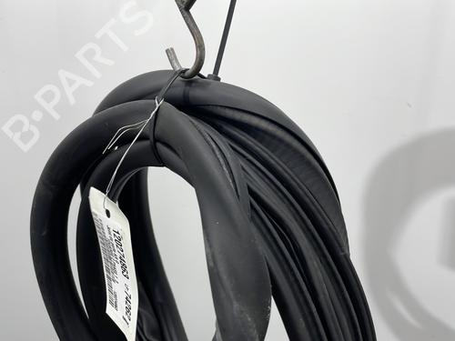 rubber-door-seal-vw-touareg-7p5-7p6-2010-2011-2012-2013-2014-2015-2016-2017-2018-32081883 main image