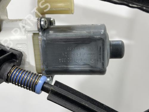 Rear right window mechanism LANCIA VOYAGER MPV (404_) 2.8 CRD (RT, 53) | BP31679488C25 