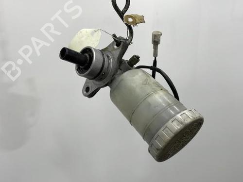 Used Brake master cylinder Brake master cylinder SUZUKI GRAND VITARA I (FT, HT) 2.0 HDI 110 4x4 (SQ420D, TD82V) (109 hp) 20453669 20453669