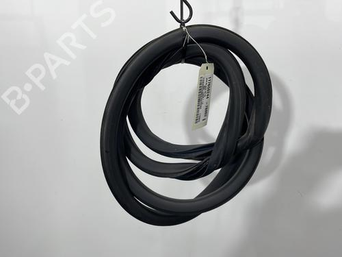 Türkonturgummi für PEUGEOT 2008 I (CU_) 1.6 HDi (92 hp) 30822531