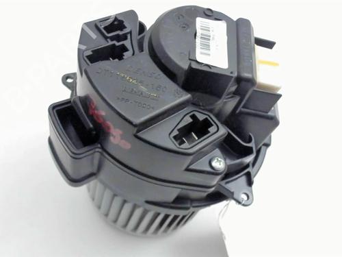 Heater blower motor RENAULT CLIO V (B7_) 1.0 TCe 90 (B7MT) | BP23968416M62 - Image 3