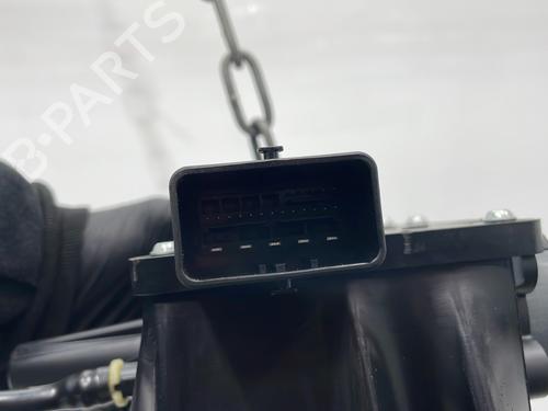 Electric handbrake PEUGEOT 5008 (0U_, 0E_) 1.6 HDi | BP31074532E5 