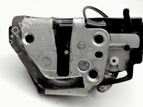 Venstre bagtil lås TOYOTA VERSO (_R2_) 2.0 D-4D (AUR20_, AUR20R) (126 hp) 33131297