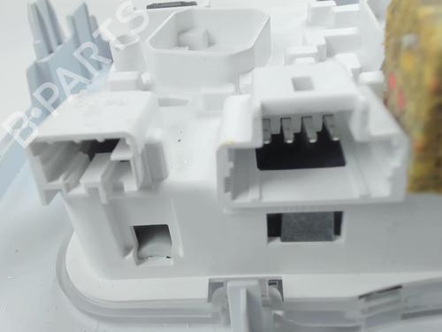 Used Interior roof light Interior roof light PEUGEOT 308 SW II (LC_, LJ_, LR_, LX_, L4_) 1.6 BlueHDi 120 (120 hp) 20405339 20405339