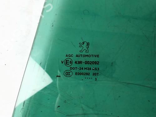 Dør rude ventre bagtil Dør rude ventre bagtil PEUGEOT 308 SW I (4E_, 4H_) 1.6 HDi (114 hp) 36345058 36345058