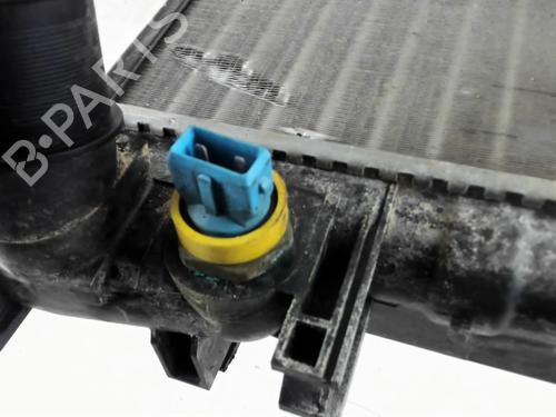 Used Water radiator Water radiator 32373576 32373576