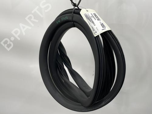 BP25122679C142 main image