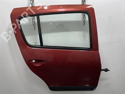 Używane Drzwi tylne prawe DACIA SANDERO 1.2 16V (75 hp) 32220200