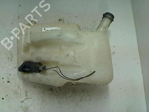 Used Windscreen washer tank RENAULT TRAFIC Van (T_, P_, V_) 2.1 D (58 hp) 21229755