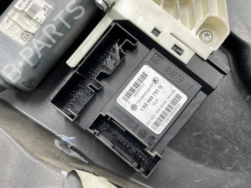 Front left window mechanism VW GOLF VI (5K1) 2.0 TDI | BP29545040C22 