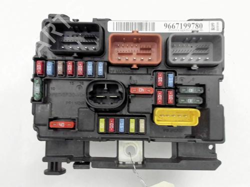 Boîte à Fusibles CITROËN C3 II (SC_) 1.4 (73 hp) 29374874