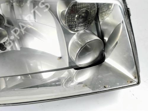 Right headlight VW BORA Variant (1J6) 1.9 TDI | BP31160304C29 