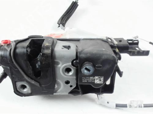 Vergrendeling links achter PEUGEOT 208 II (UB_, UP_, UW_, UJ_) 1.5 BlueHDI 100 (102 hp) 23780425