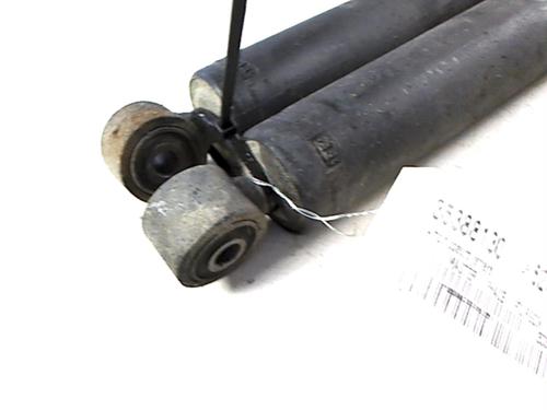 Used Right rear shock absorber Right rear shock absorber RENAULT MASTER II Van (FD) 2.5 D (FD0A, FD0E, FD2E, FD3E) (80 hp) 20466738 20466738