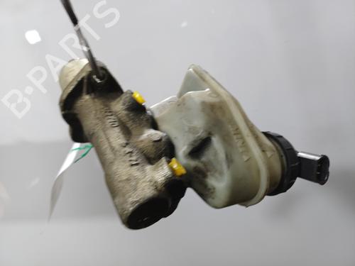 Used Brake master cylinder Brake master cylinder RENAULT SUPER 5 (B/C40_) 1.4 Cat (B/C/407) (58 hp) 35969582 35969582