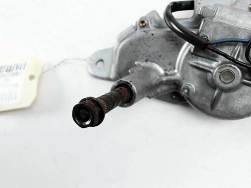 Essuie-glace moteur arrière TOYOTA YARIS (_P1_) 1.4 D-4D (NLP10_, NLP10R) | BP30689302M102