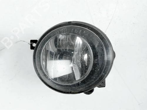 Used Right front fog light VW TOURAN (1T1, 1T2) 1.9 TDI (105 hp) 31159531