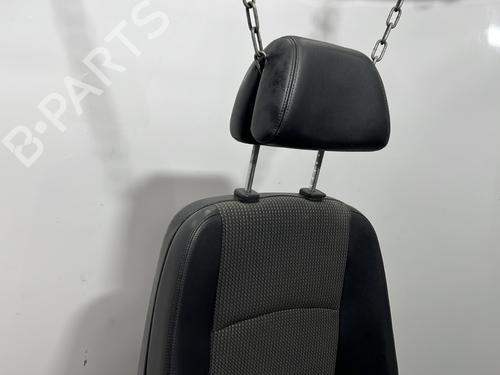 Used Right front seat Right front seat MERCEDES-BENZ VIANO (W639) CDI 2.2 (639.811, 639.813, 639.815, 639.711, 639.713) (163 hp) 33559938 33559938