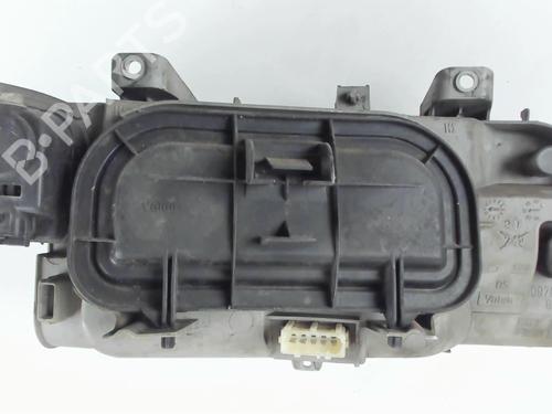 Left headlight PEUGEOT 806 (221) 2.0 HDI | BP20403742C28 