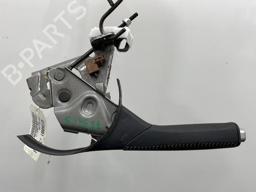 Used Hand brake TOYOTA YARIS (_P13_) 1.5 Hybrid (NHP130_, NHP130) (101 hp) 23779402