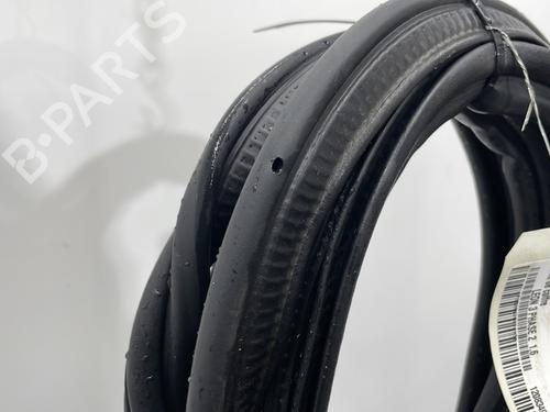 rubber-door-seal-seat-leon-5f1-2012-2013-2014-2015-2016-2017-2018-2019-2020-2021-32220170 main image