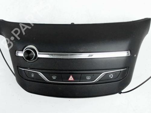 Used Radio Radio PEUGEOT 308 II (LB_, LP_, LW_, LH_, L3_) 1.5 BlueHDI 100 (102 hp) 39733509 39733509