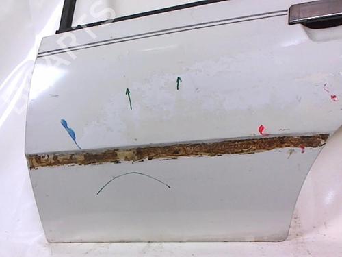 Dør venstre bagtil Dør venstre bagtil RENAULT 18 Variable (135_) 2.1 Diesel (1354) (67 hp) 21203690 21203690