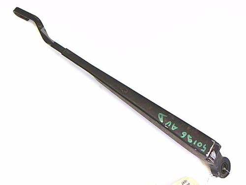 Used Front windshield wiper arm NISSAN PATROL GR V Wagon (Y61) 3.0 DTi (158 hp) 20479583